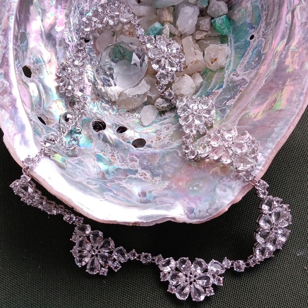 Kate Spade Sparkly Floral Necklace